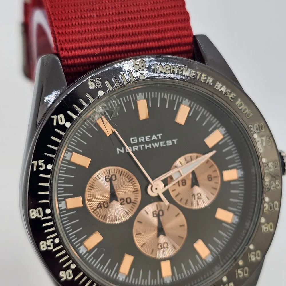 Great Northwest Men's Watch 42MM Black‎ Dial New Red Nylon Band New Battery